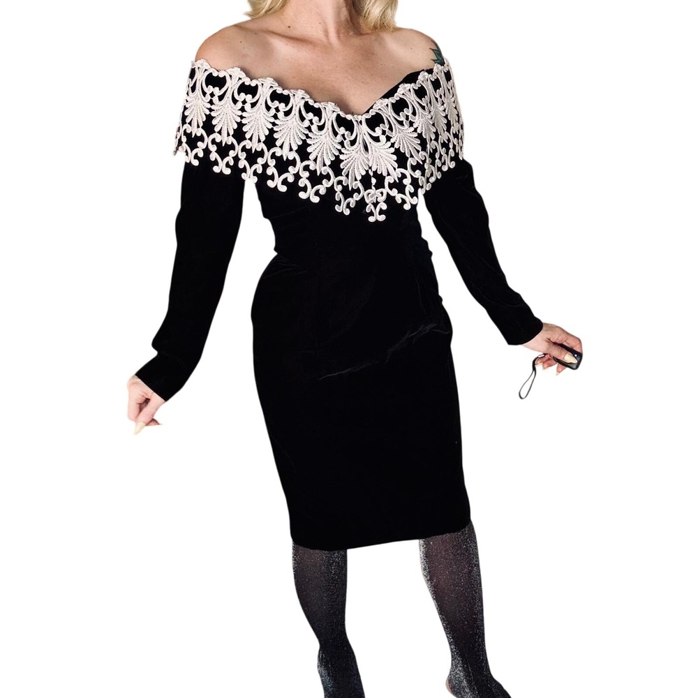 Scott McClintock Vintage Black Velvet Off Shoulder Lace Cocktail Dress Size 6
